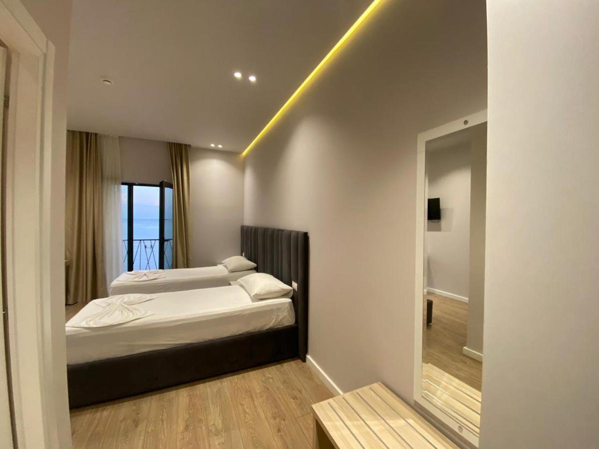 Hotel Alion Durres Bagian luar foto